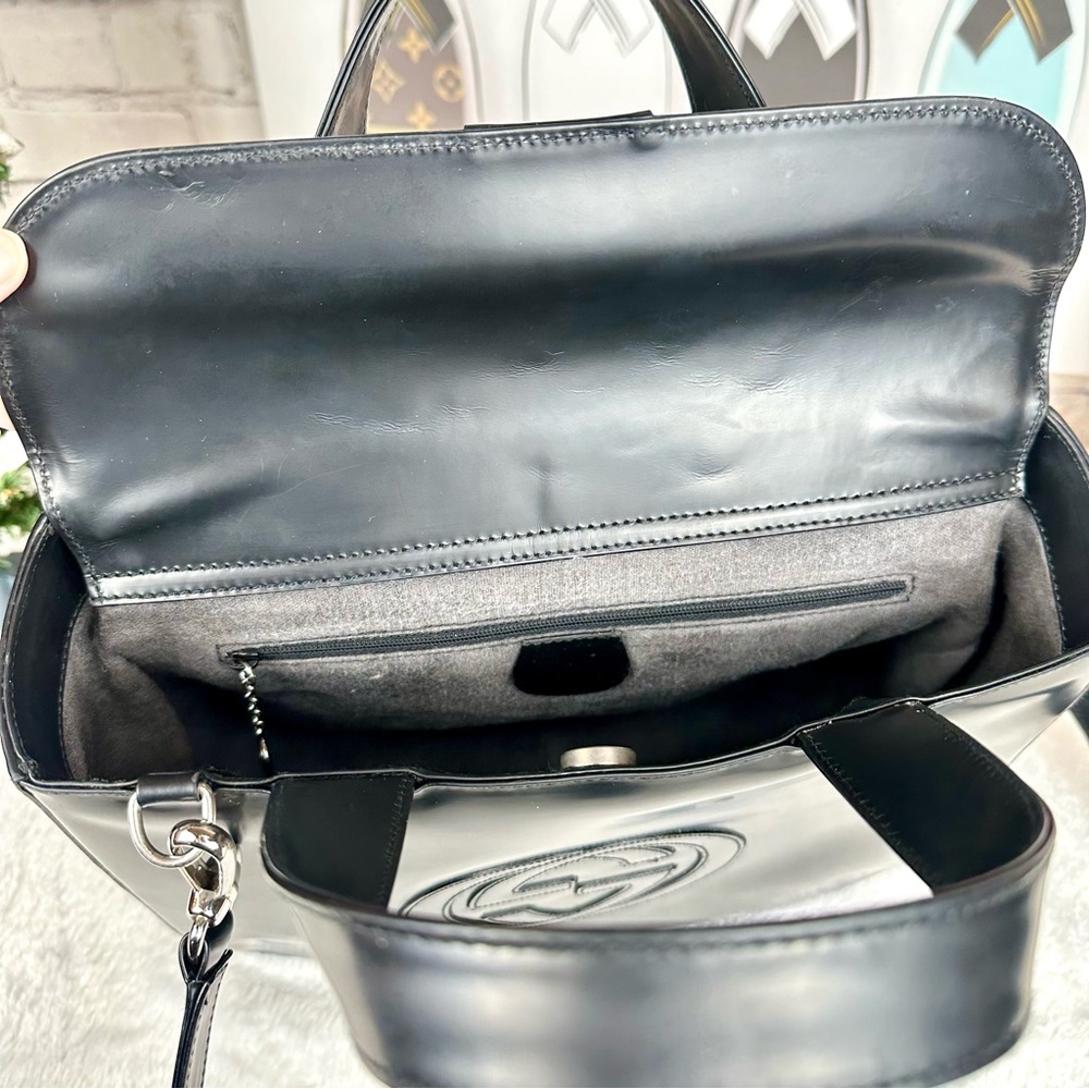 Gucci Matte Black Patent Leather 2-Way Shoulder bag or crossbody - Picture 11 of 15